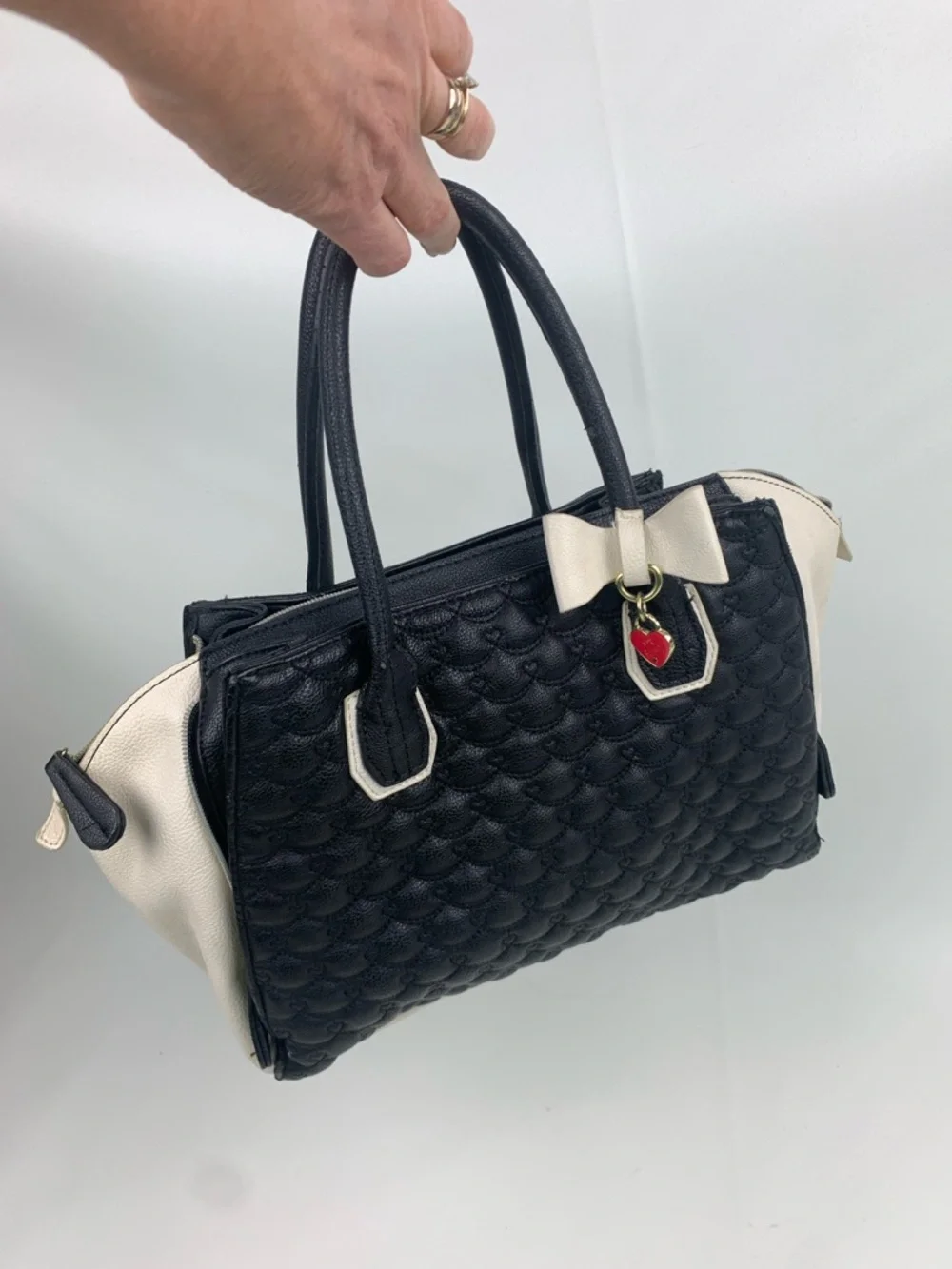 Betsey Johnson betsey johnson